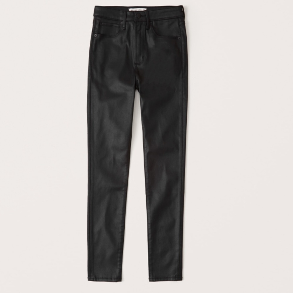 Abercrombie & Fitch High rise Super Skinny Ankle Jeans
SKU: 642425991